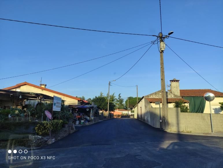 Ruas da Rigueira e rua do Sobreiro pavimentadas