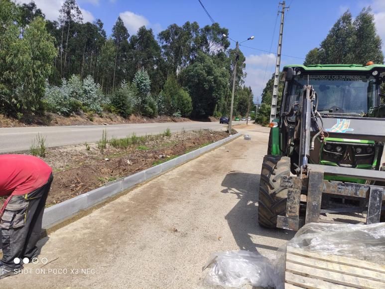 Criação do novo jardim junto a EN230